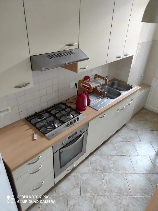 아파트 Pretty And Quiet Top Floor 2 Bedroom Flat In The Port Area Of 니스